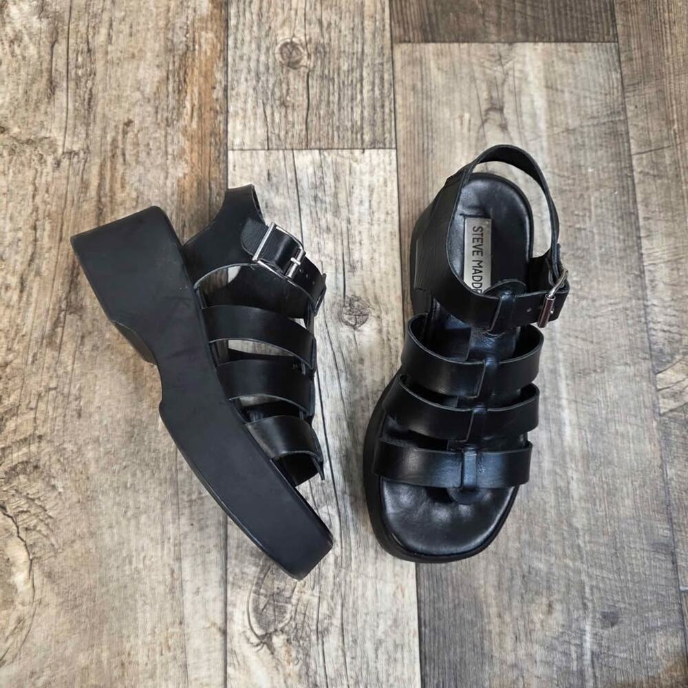Steve Madden Leather Chucky Black Platform Sandals Size 6 Y2K Style